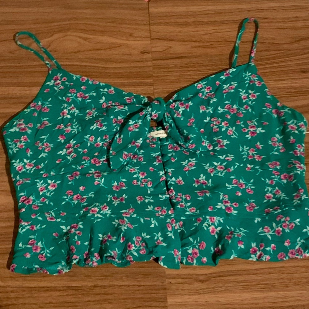NWOT American Eagle green floral blouse cami - Picture 4 of 11